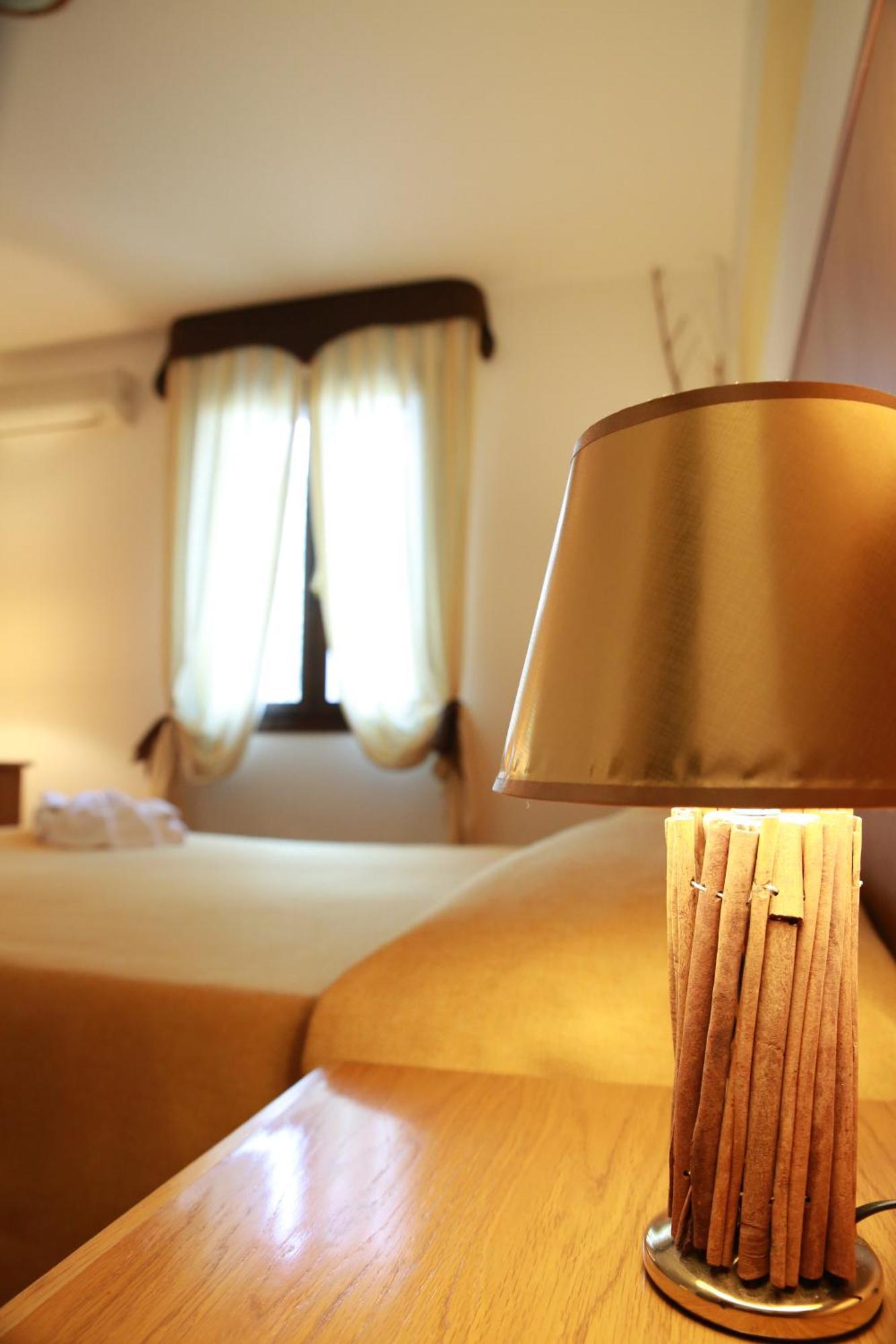 Hotel Al Posta Casarsa della Delizia Quarto foto